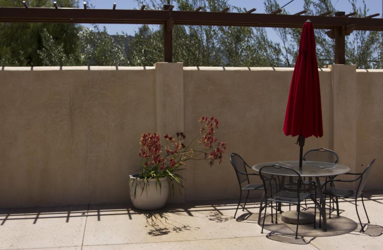 | Casa Ojai Inn