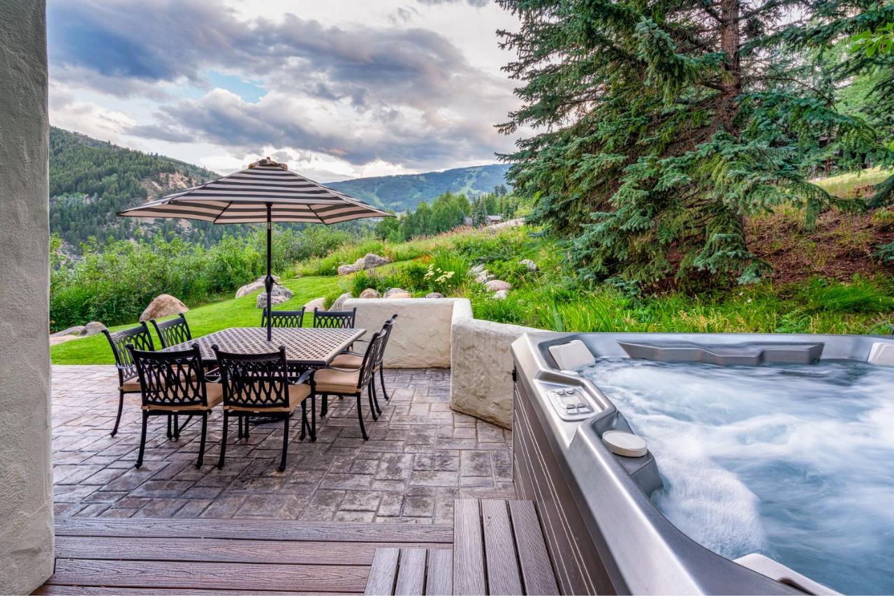 | Beautiful Beaver Creek Mountain Villa. 5br/6ba w. Private Hot Tub!