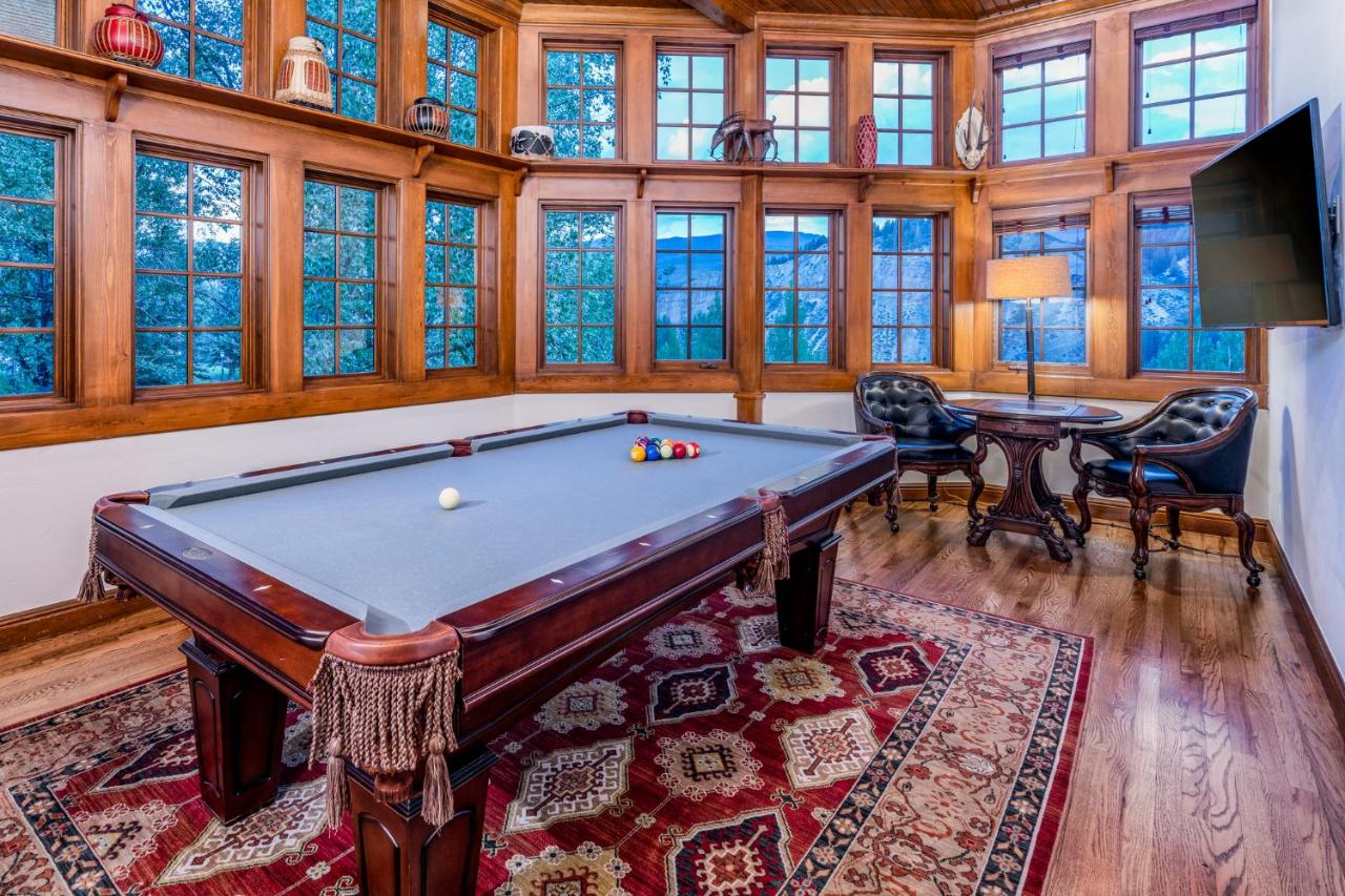 | Beautiful Beaver Creek Mountain Villa. 5br/6ba w. Private Hot Tub!