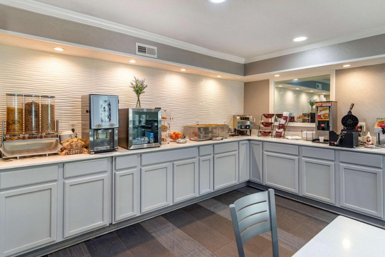 | Best Western Allatoona Inn & Suites