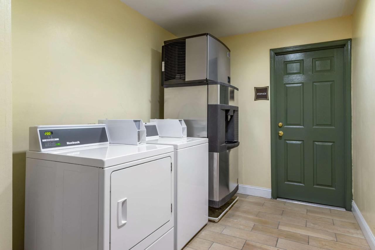 | Best Western Allatoona Inn & Suites