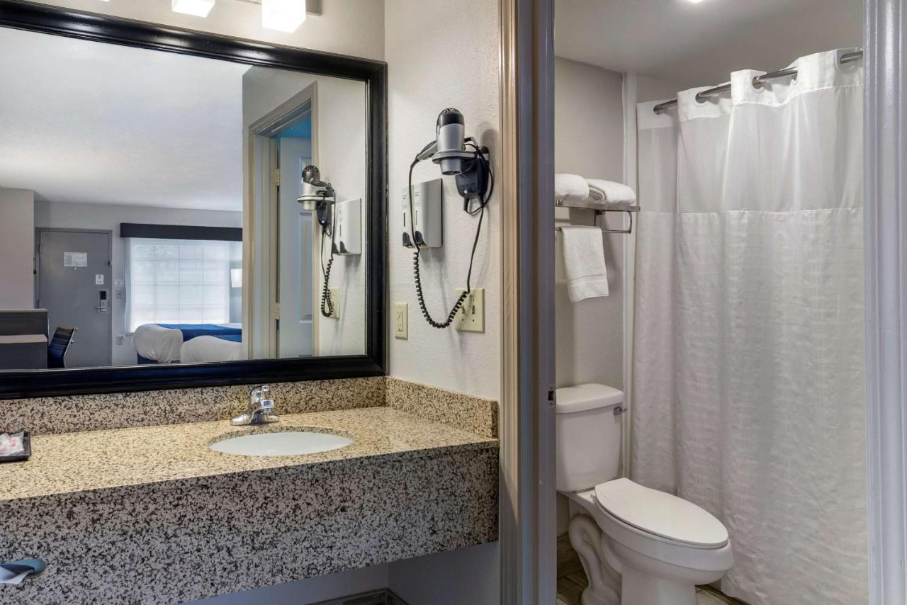 | Best Western Allatoona Inn & Suites