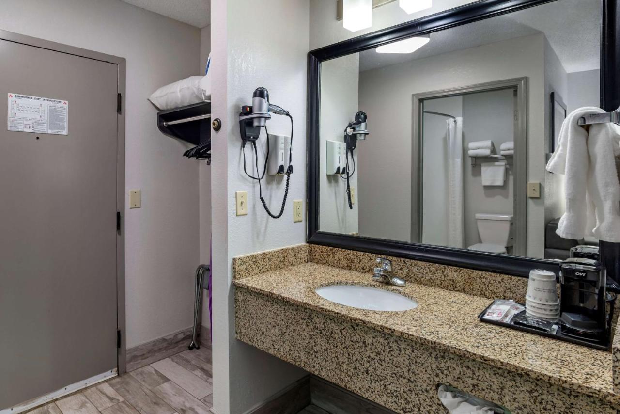 | Best Western Allatoona Inn & Suites