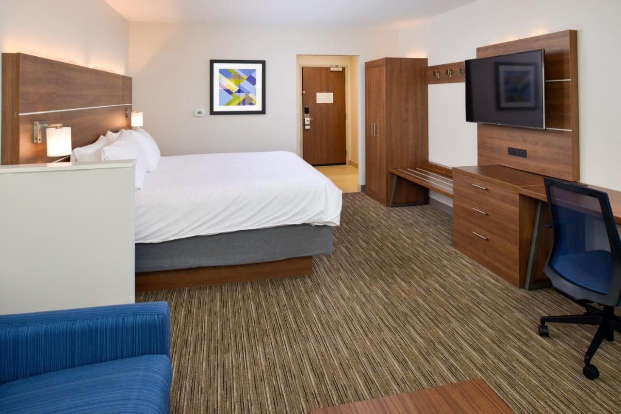  | Holiday Inn Express And Suites Ottumwa