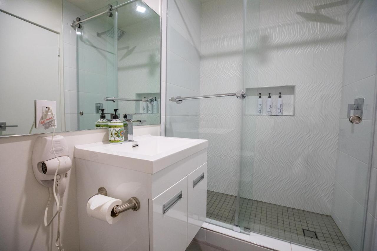 | Park Plaza Lodge