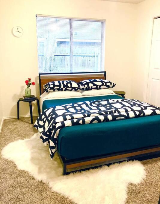 | *Cityhaven* NFLX/Pool Table/WORKSPACE/SoakTub
