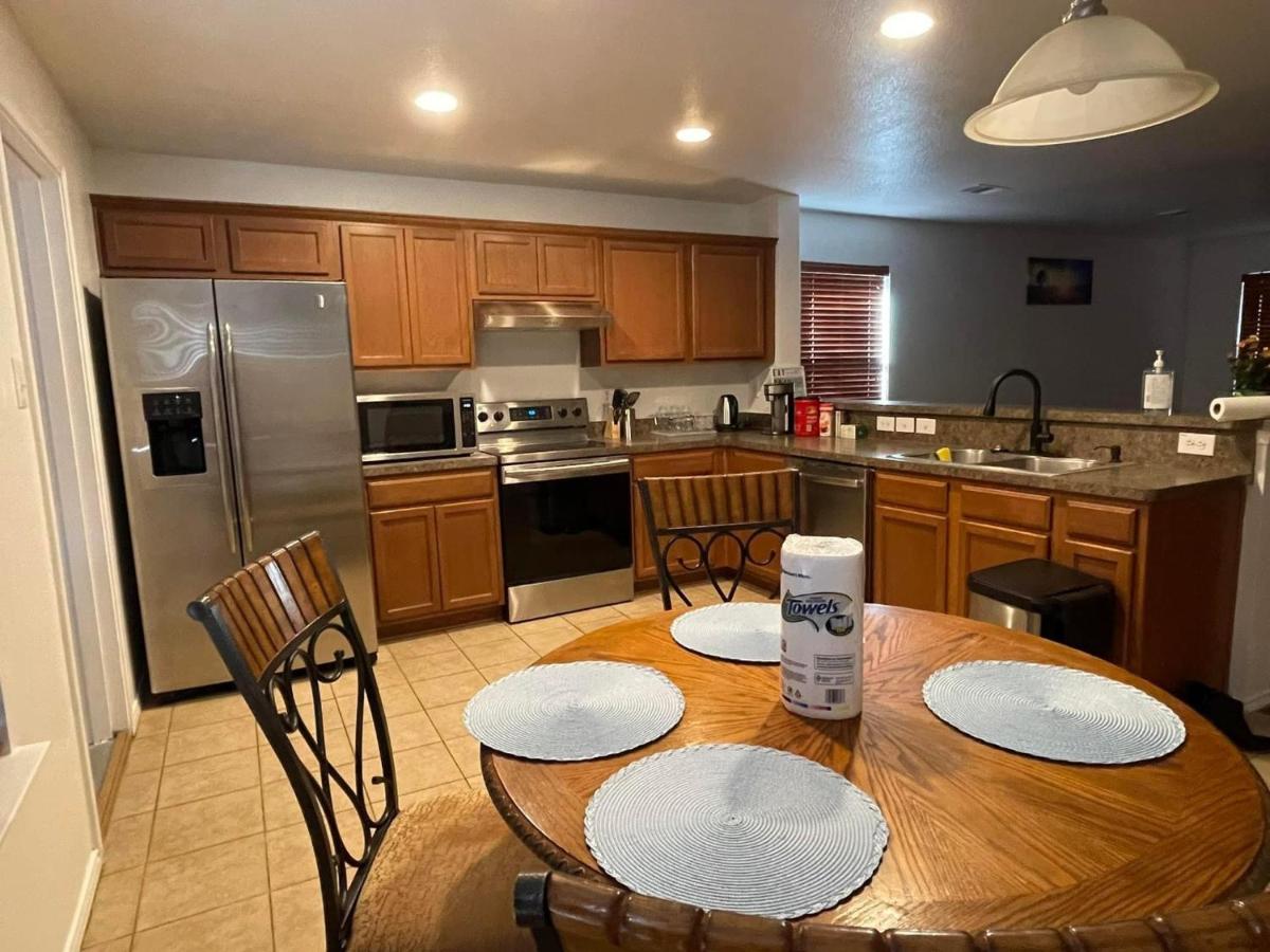 | Private room near Downtown Dallas