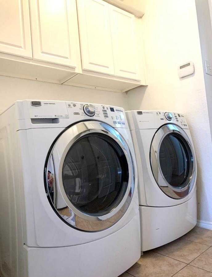 | Private room near Downtown Dallas