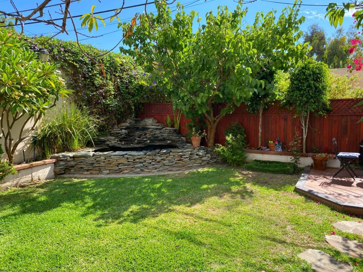  | COZY 2 BEDROOM GUESTHOUSE IN BEVERLY HILLS