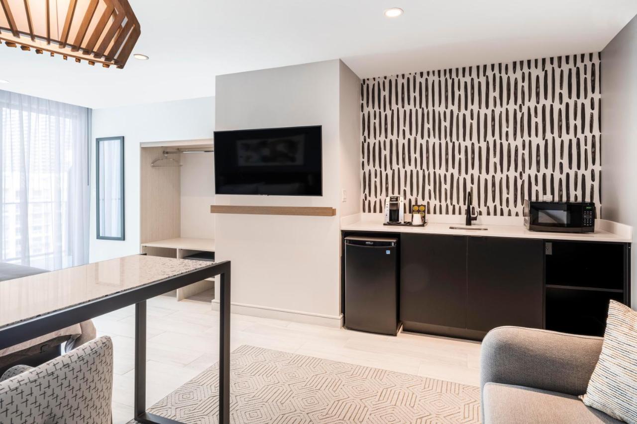 Studio King Suite with Sofa Bed and Balcony - Non-Smoking at Atwell Suites Miami Brickell by IHG