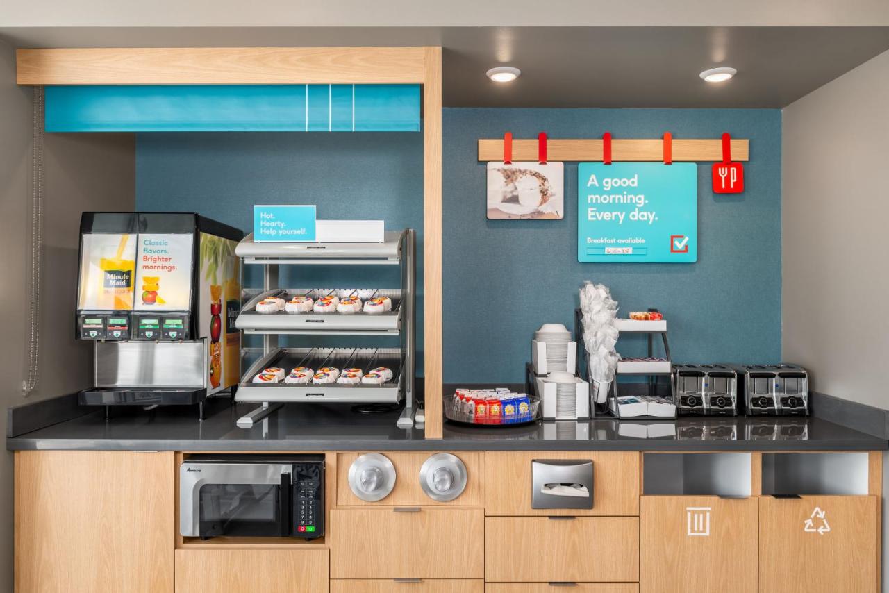 | avid hotels - Nashville - Lebanon, an IHG Hotel