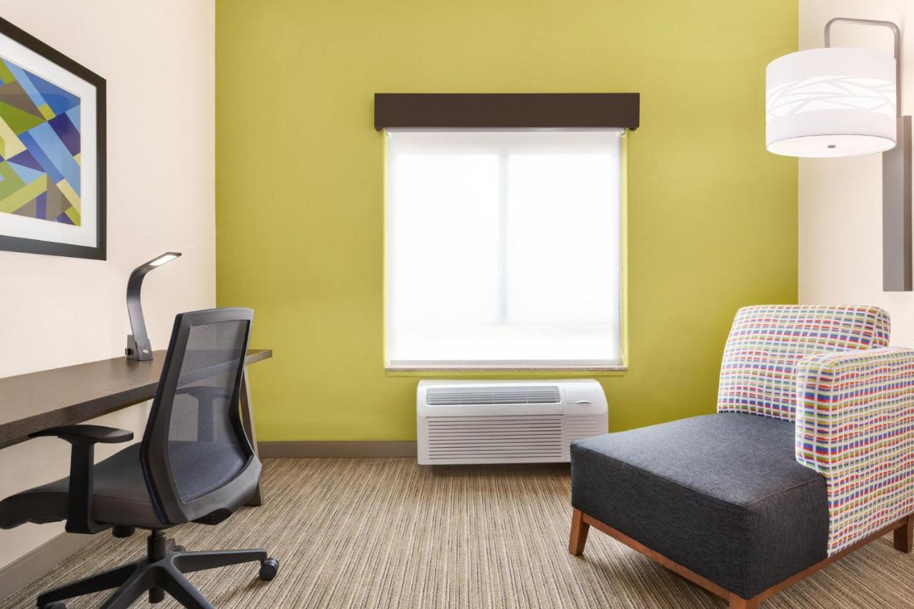 King Room - Non-Smoking at Holiday Inn Express & Suites San Antonio NW - Medical Area by IHG