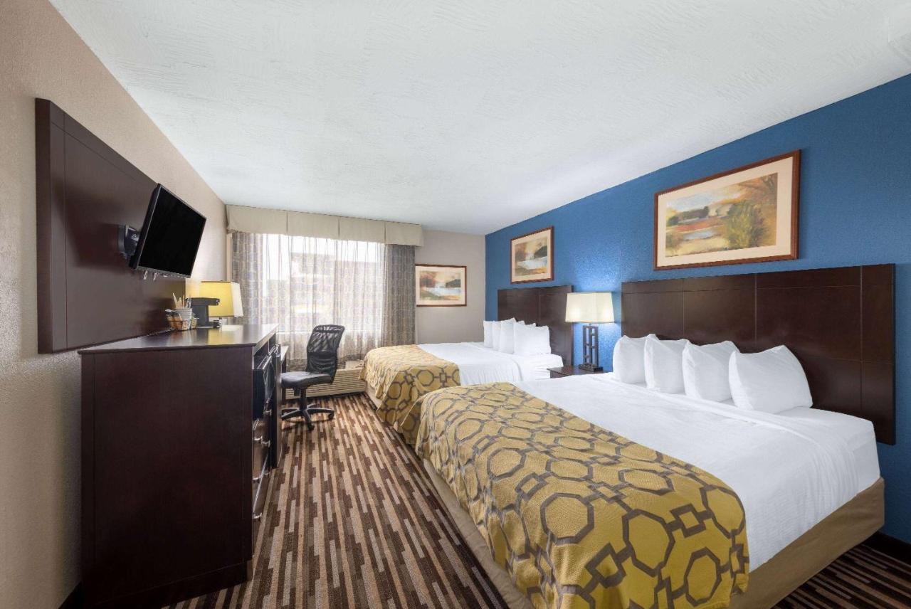 Queen Room with Two Queen Beds - Mobility Access/Non-Smoking at Baymont by Wyndham Springfield South Hwy 65