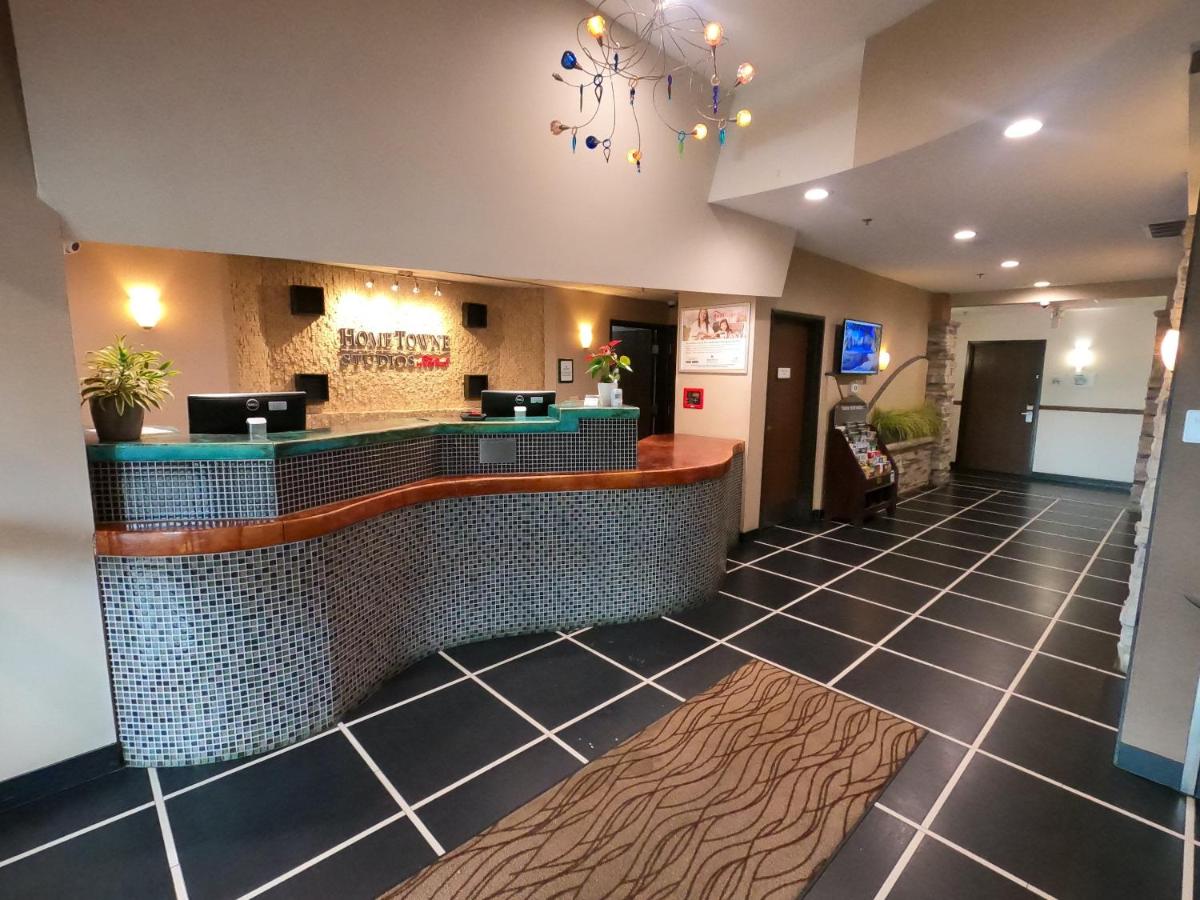 | HomeTowne Studios & Suites Washington