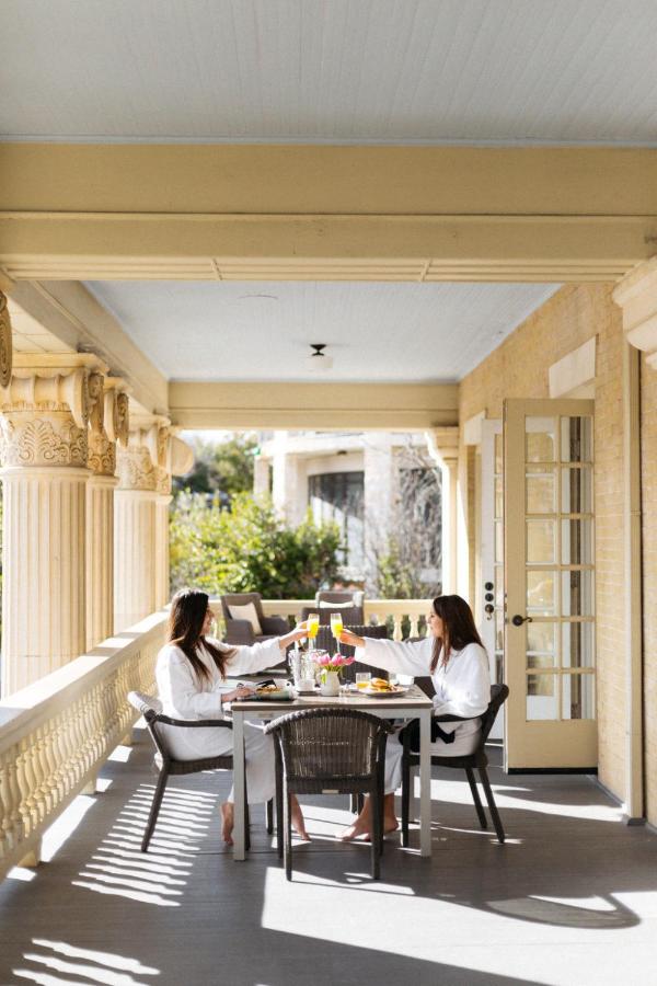 Superior King Suite at Hotel Ella