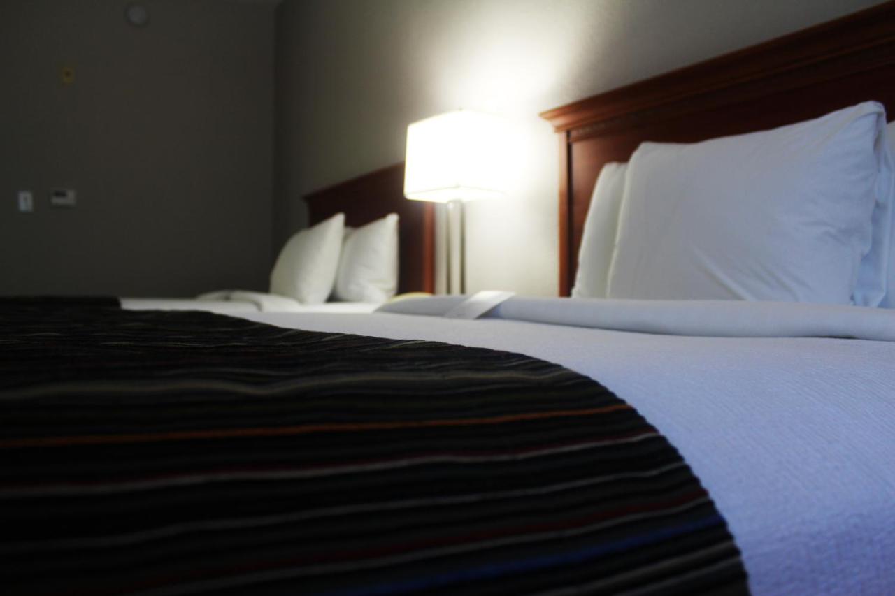 Queen Room with Two Queen Beds - Non-Smoking at Country Inn & Suites by Radisson, San Antonio Lackland AFB - SeaWorld Area