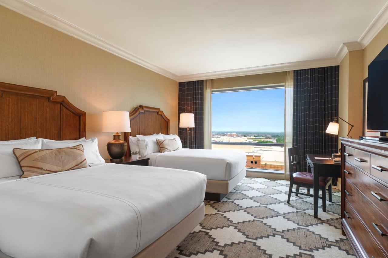 Classic Deluxe Room 2 Queen Beds at Omni Fort Worth Hotel