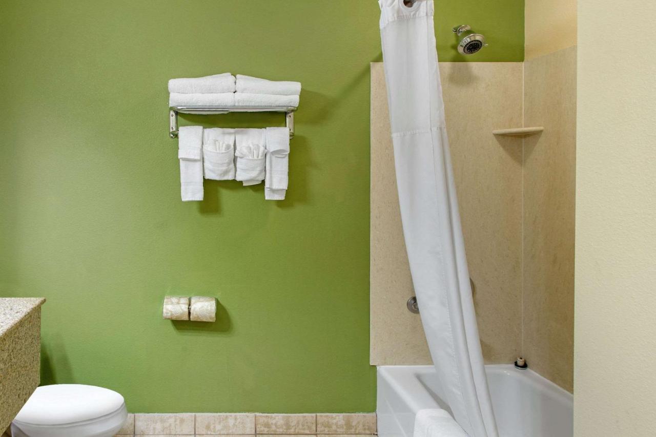 Queen Suite with Two Queen Beds - Non-Smoking at Sleep Inn & Suites Bakersfield North