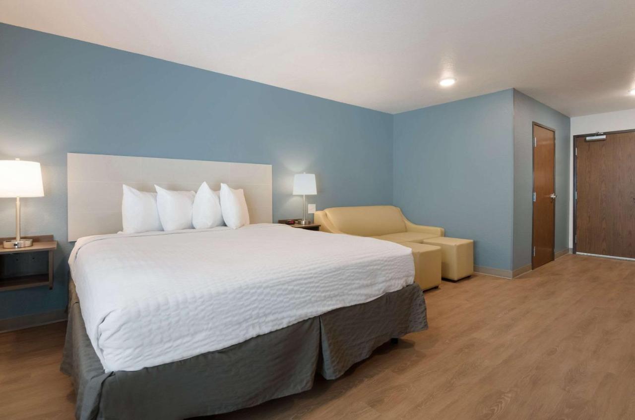Standard King Room Sofa Bed, Bathtub - Non Smoking at WoodSpring Suites Lynchburg VA