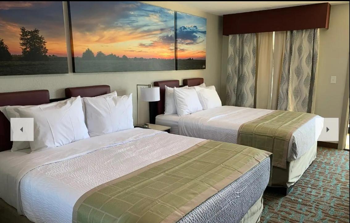 | Days Inn by Wyndham Bellville Mansfield