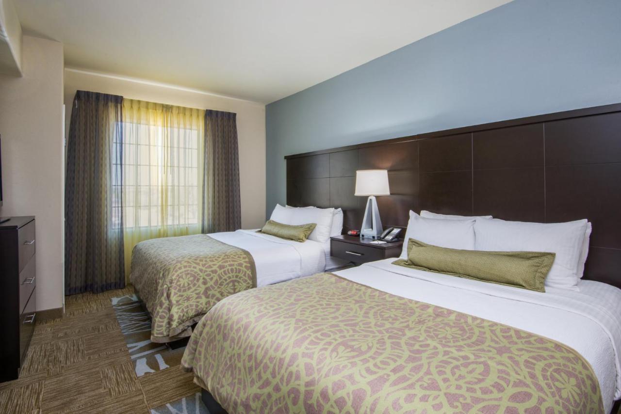 Two-Bedroom Suite - Mobility Accessible Tub at Staybridge Suites Amarillo - Western Crossing by IHG