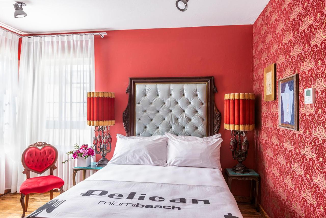 Deluxe Queen Room at Pelican Hotel