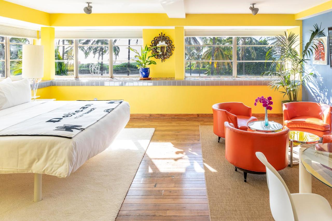 King Suite with Ocean View at Pelican Hotel