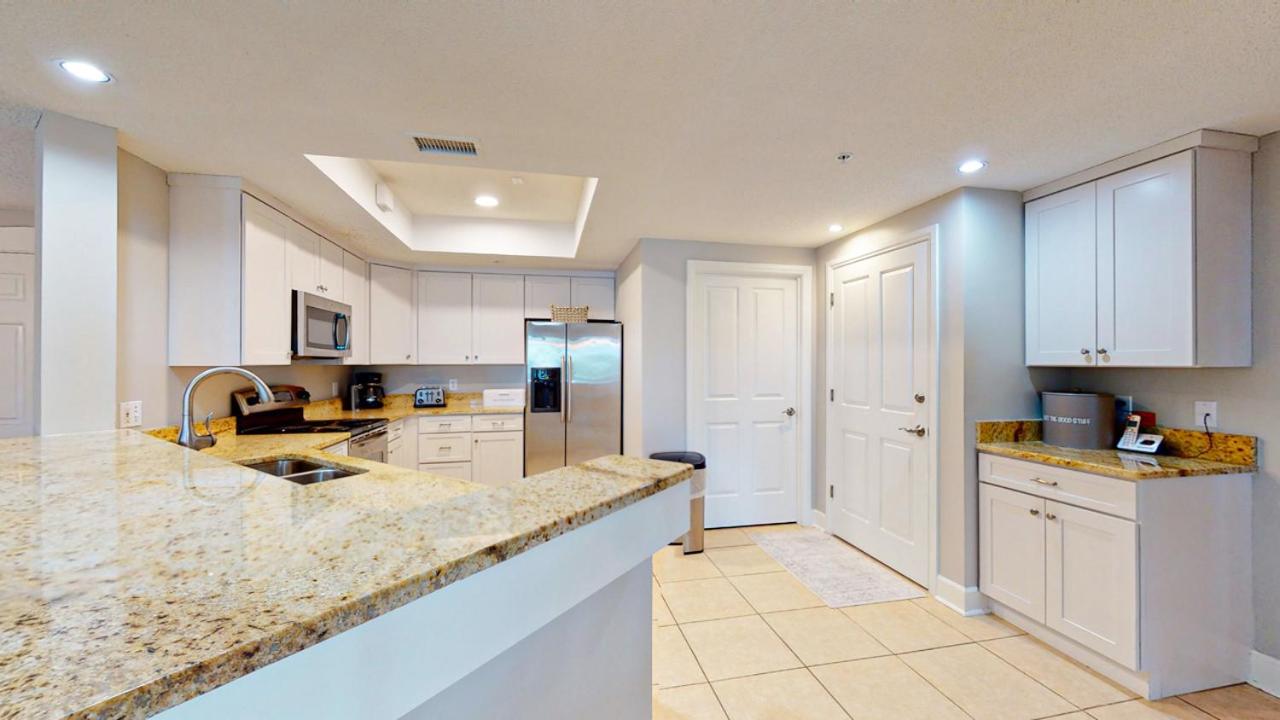 | 2118 Windsor Place II