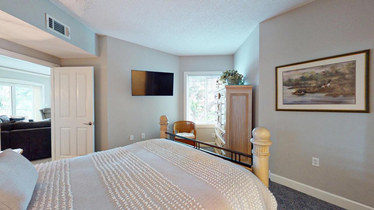 | 2118 Windsor Place II