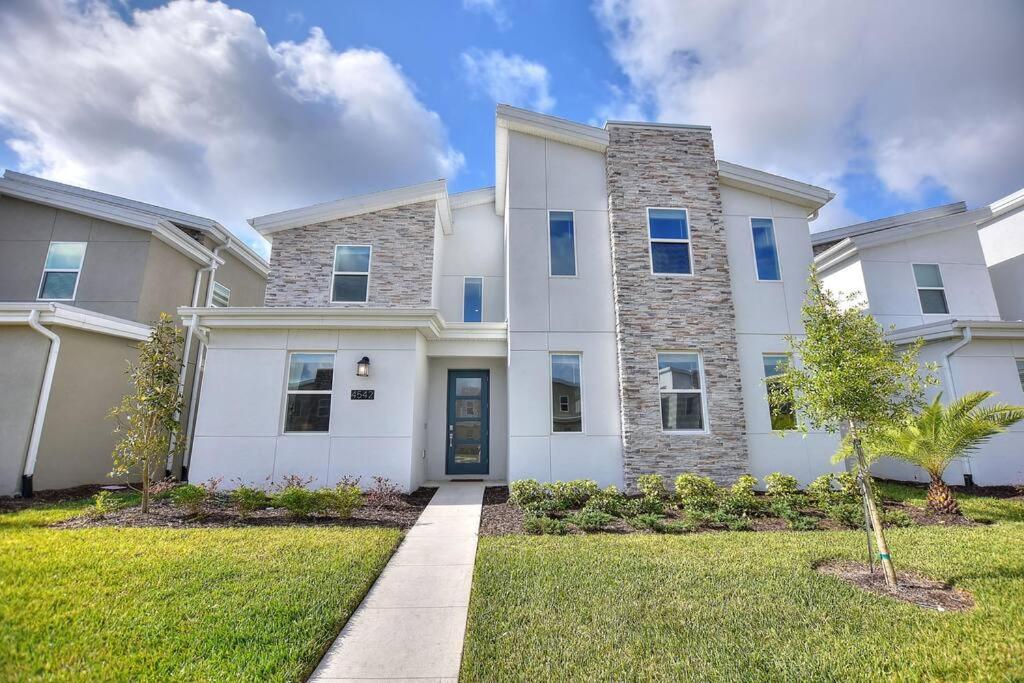  | Luxury Villa near Disney 8 Bedroom Private Pool & Playground
