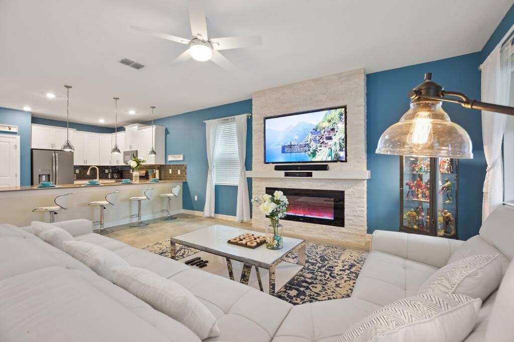  | Luxury Villa near Disney 8 Bedroom Private Pool & Playground