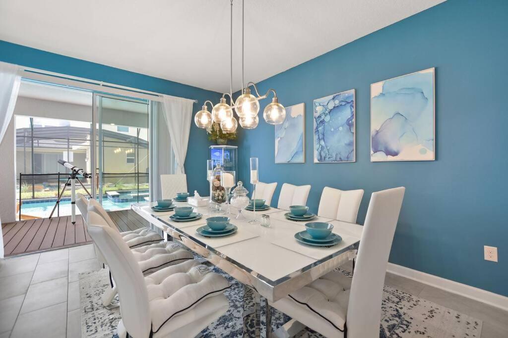  | Luxury Villa near Disney 8 Bedroom Private Pool & Playground