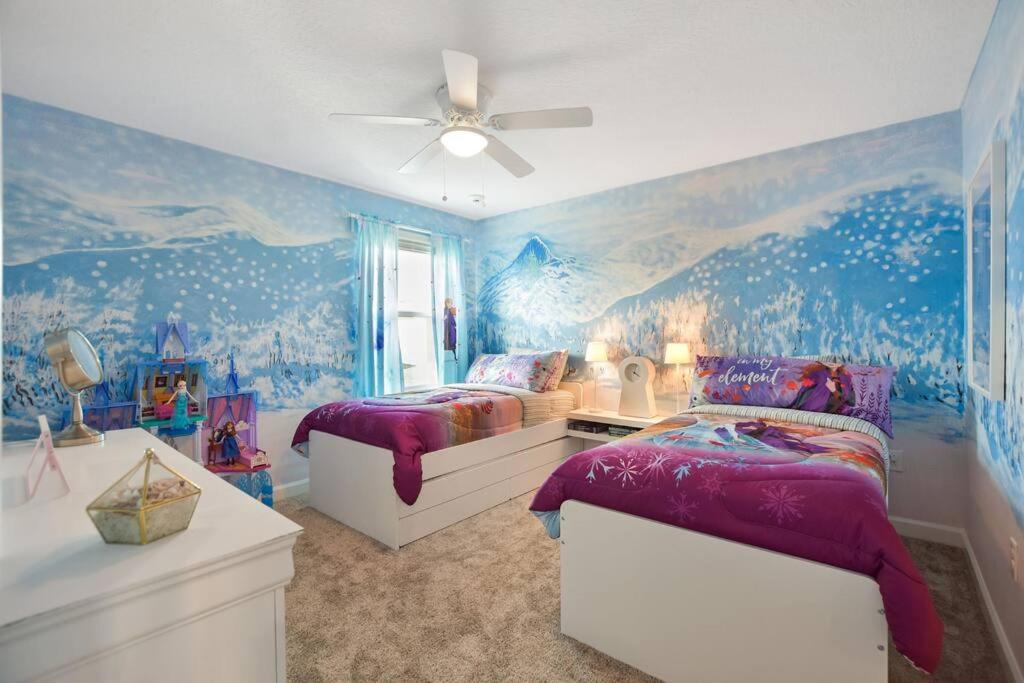  | Luxury Villa near Disney 8 Bedroom Private Pool & Playground