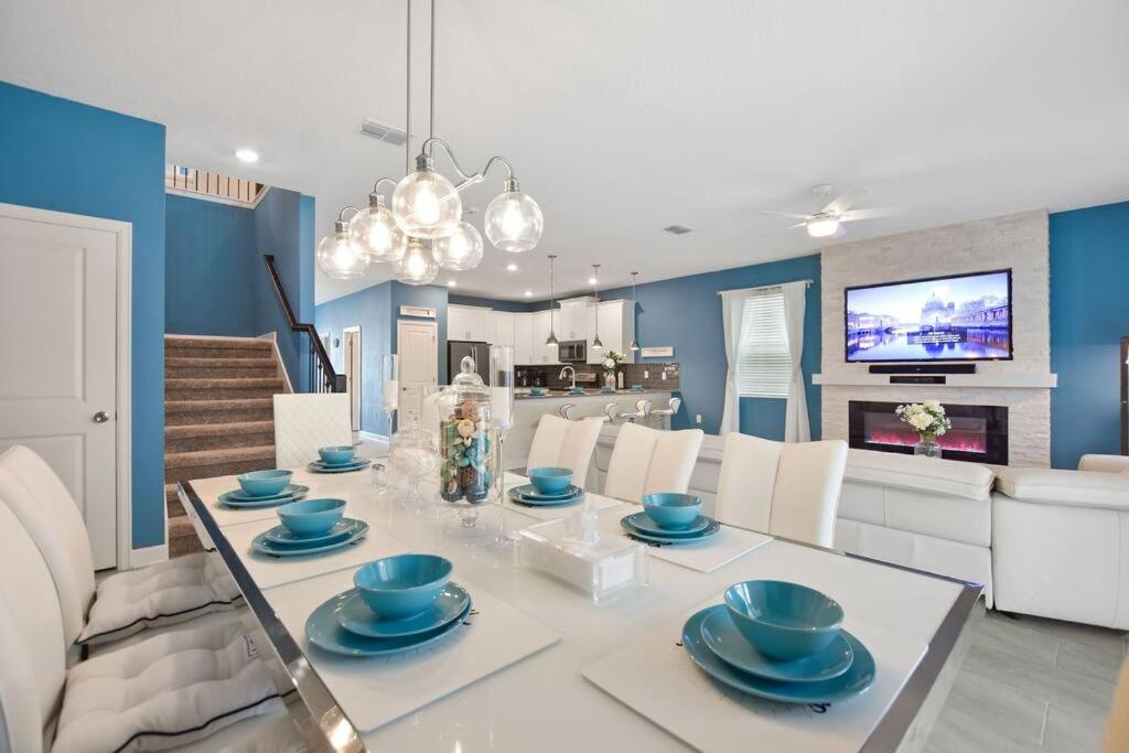  | Luxury Villa near Disney 8 Bedroom Private Pool & Playground