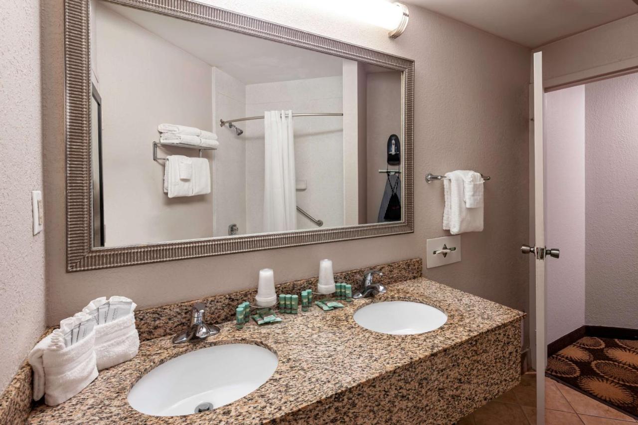 Suite with Two Double Beds and Ocean View - Non-Smoking at Best Western New Smyrna Beach Hotel & Suites