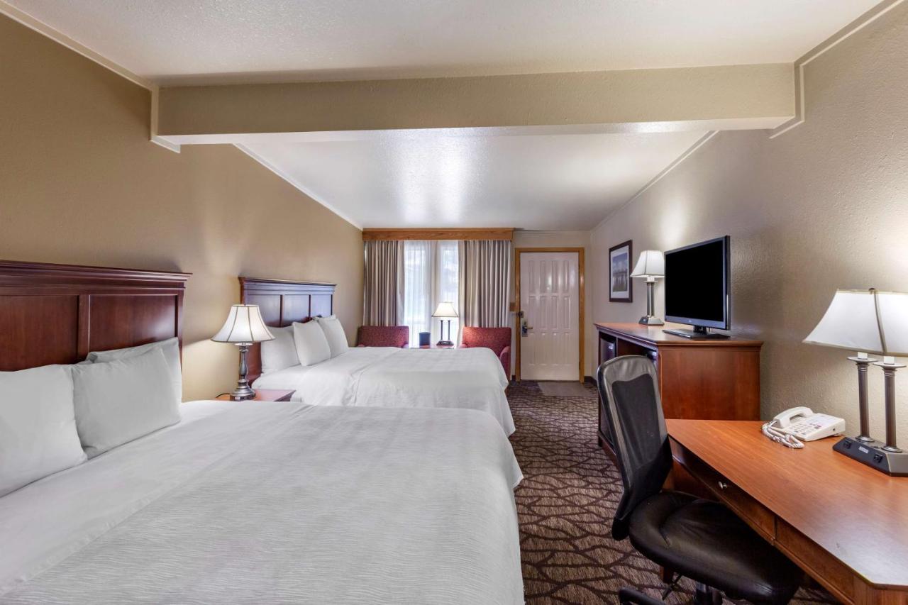 King Room with Two King Beds - Non-Smoking at Best Western Dunmar Inn