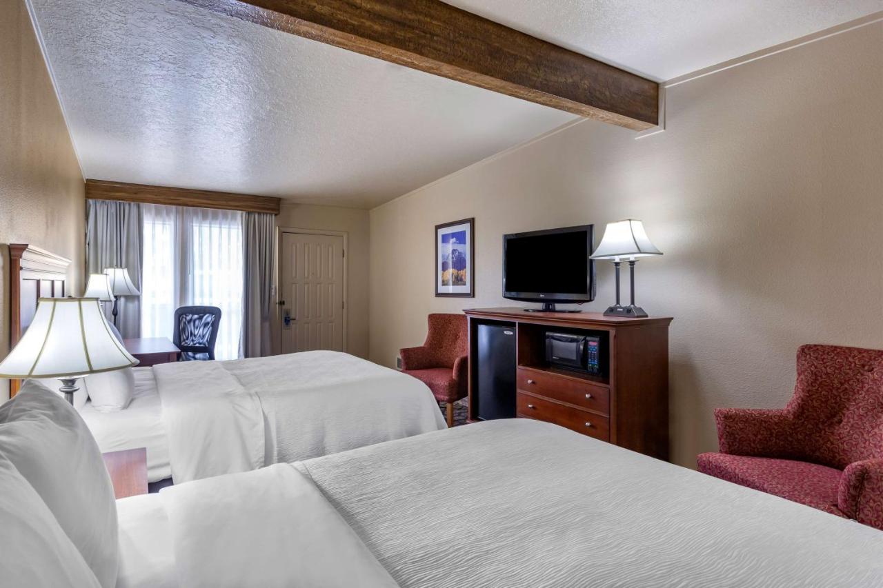 King Room with Two King Beds - Non-Smoking at Best Western Dunmar Inn