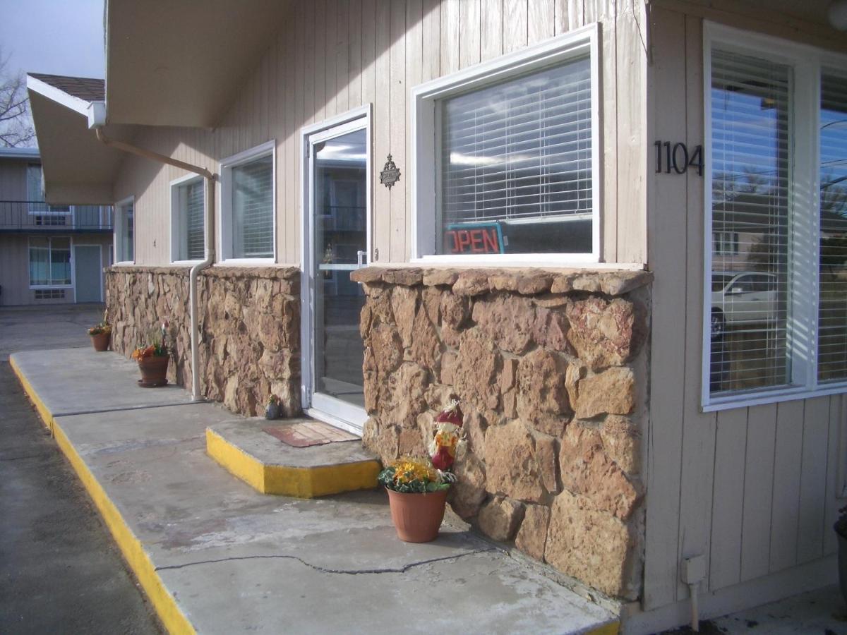  | Laramie Valley Inn