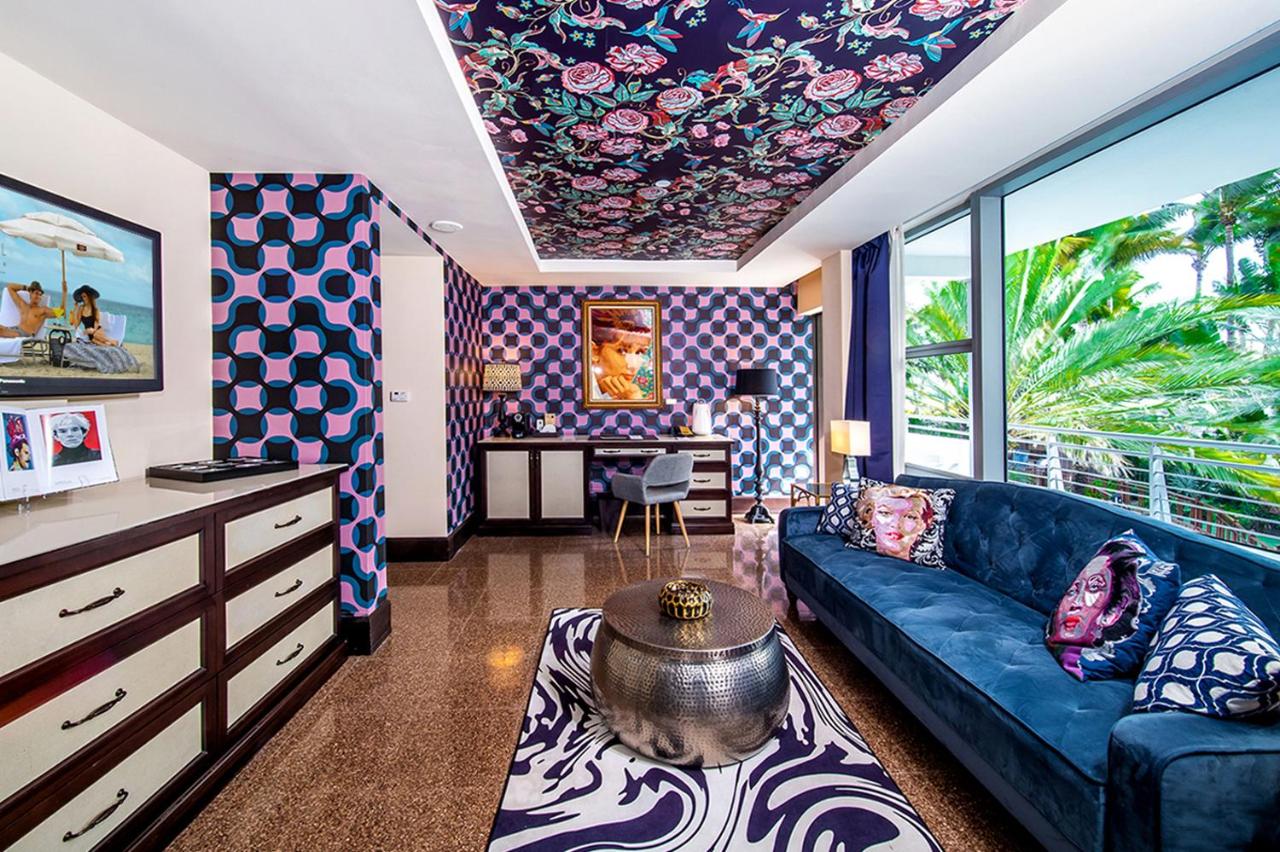 Artist Collection Poolside Cabana Suite at The National Hotel Miami Beach