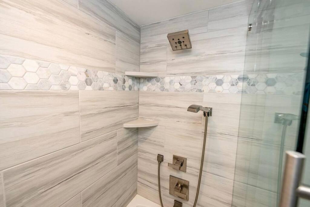  | SUITE BEACH ~ Daytona Beach Shores House