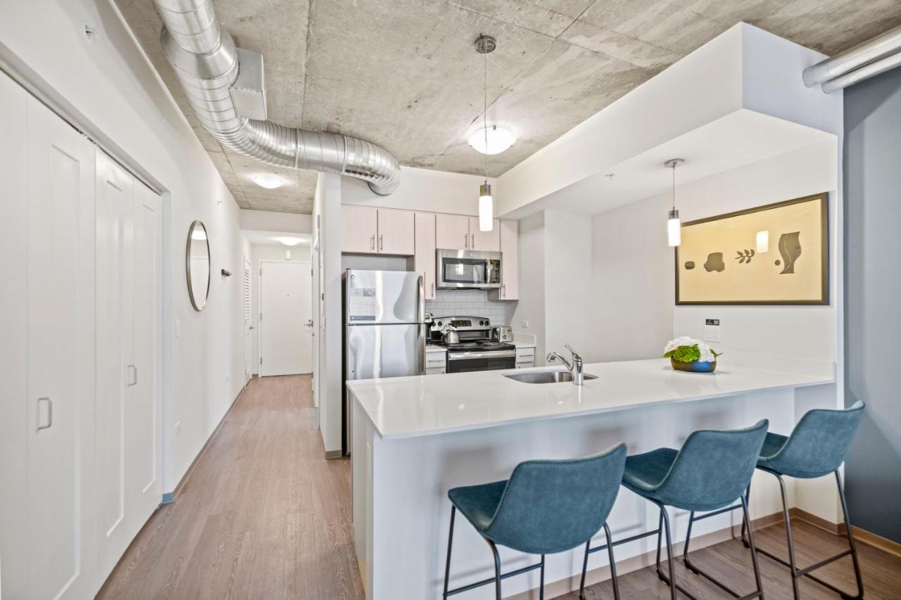 Studio at Placemakr Premier SoBro