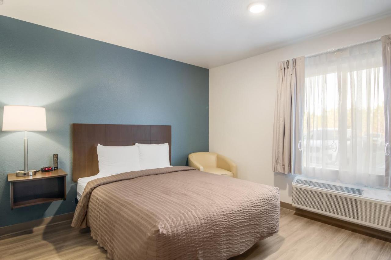 Queen Suite - Non Smoking at WoodSpring Suites Greensboro - High Point North