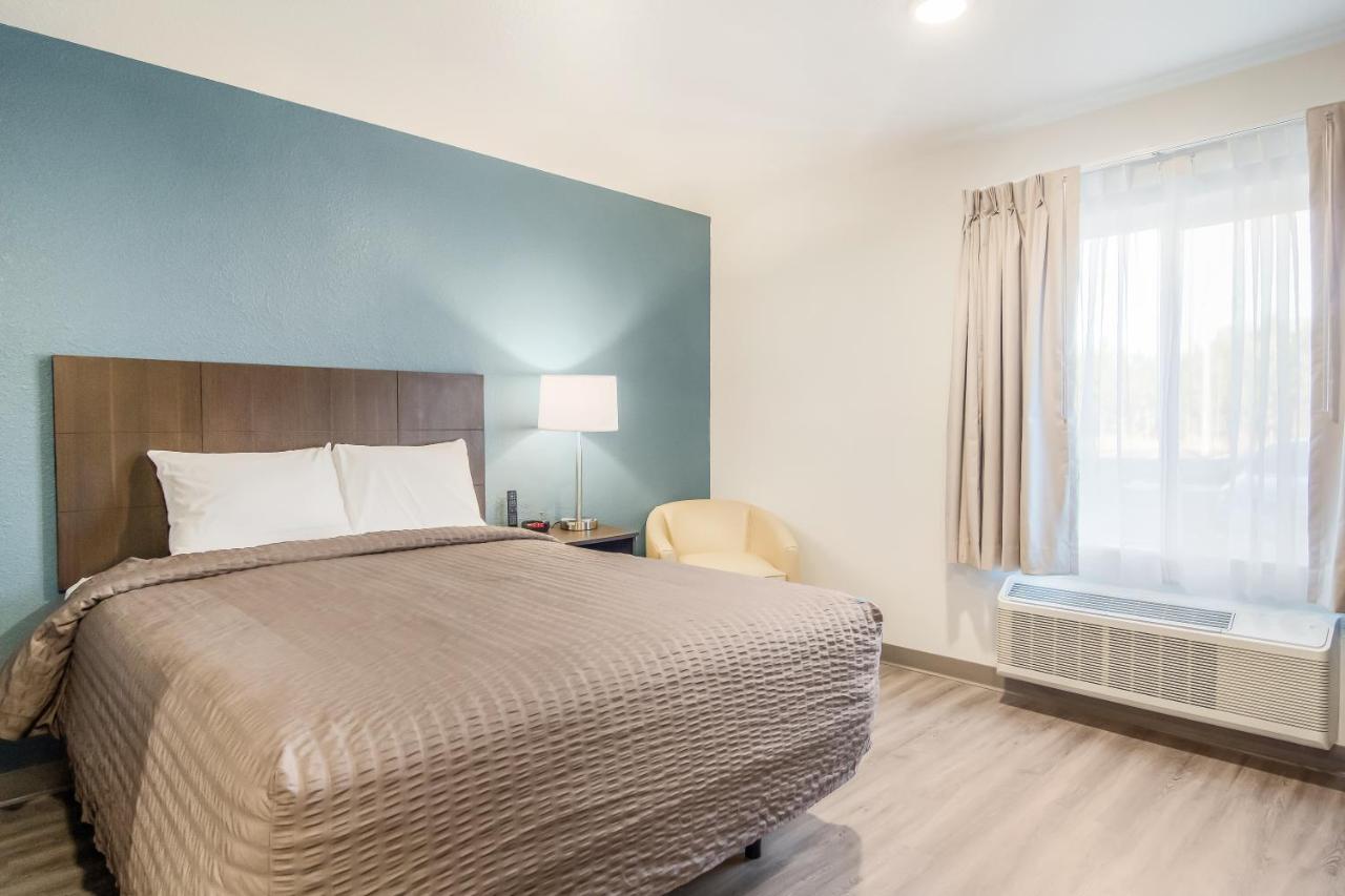 Queen Suite - Non Smoking at WoodSpring Suites Greensboro - High Point North