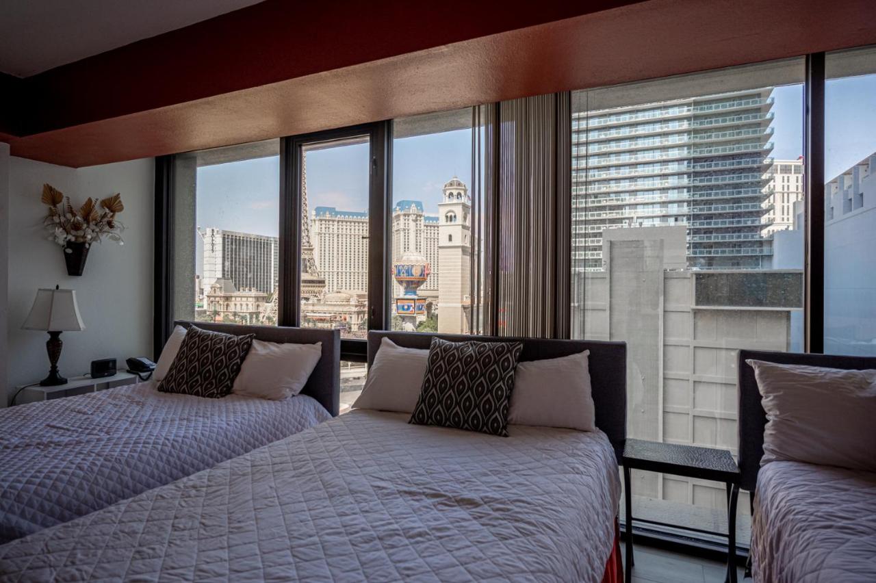  | StayTogetherSuites - Penthouse Suite on the Strip