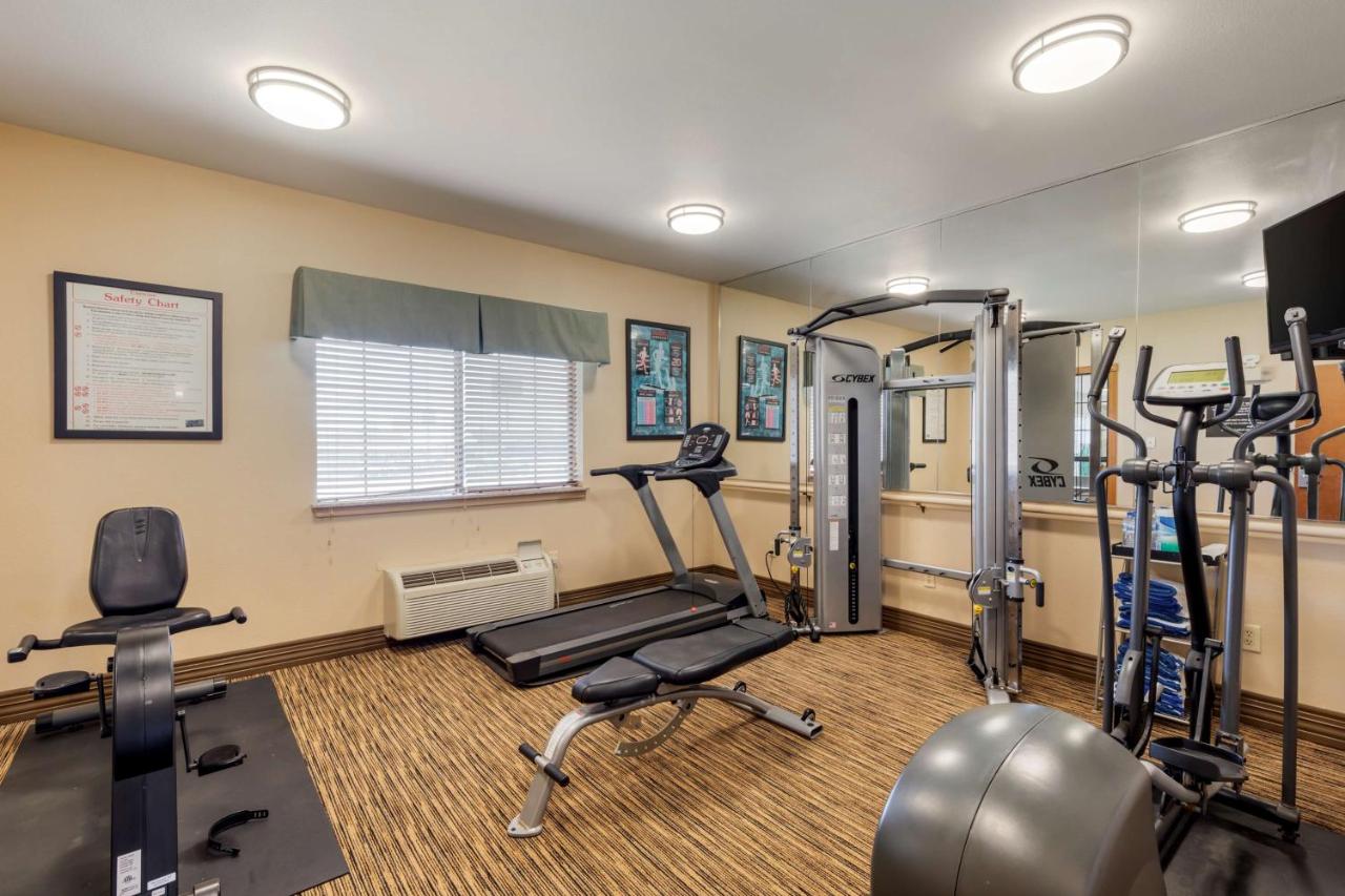 | Best Western Plus Red River Inn