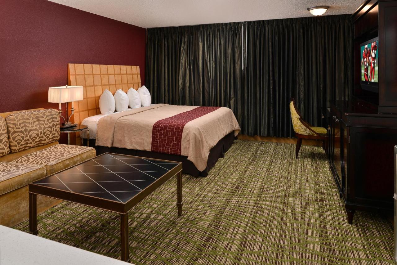 | Fresno City Inn
