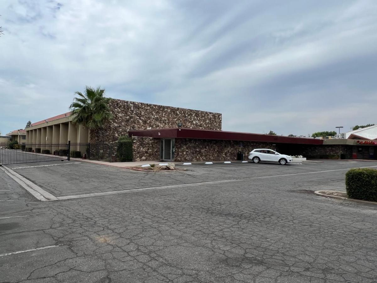  | Fresno City Inn