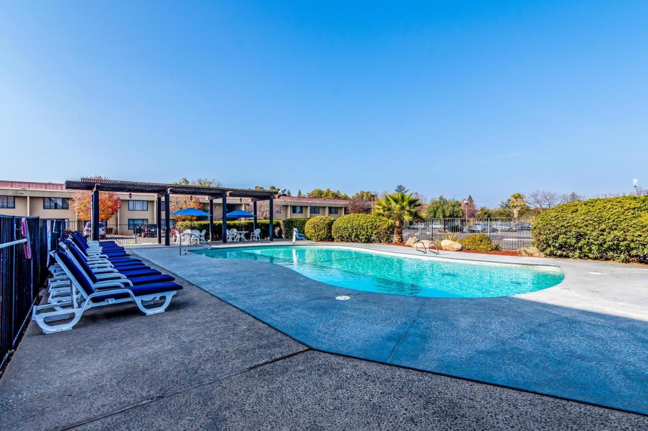 | Fresno City Inn