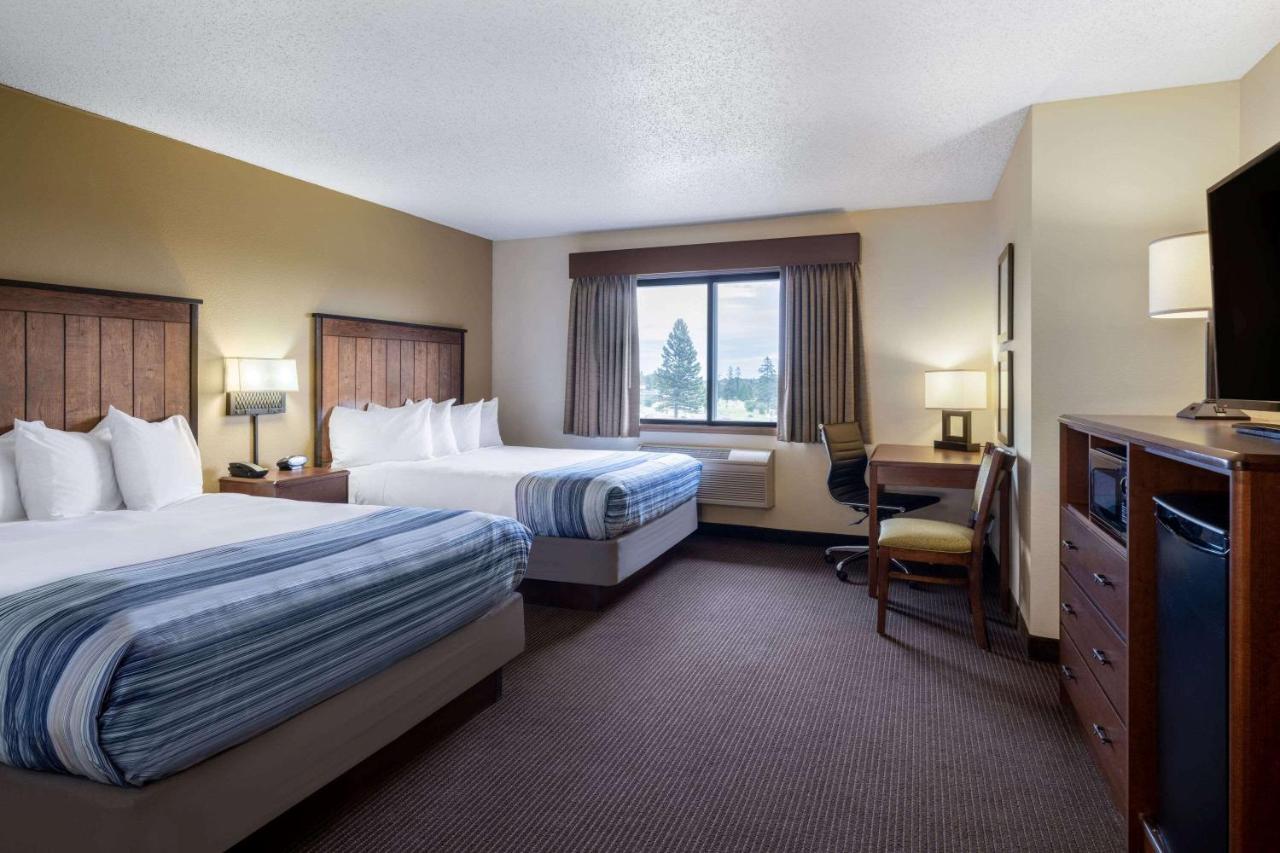 2 Queen Beds, Superior Room, Non-Smoking at AmericInn by Wyndham Two Harbors Near Lake Superior