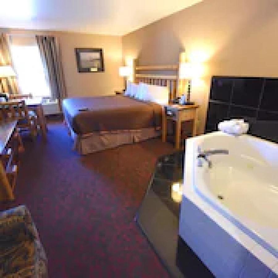 | Bridge Vista Beach Hotel and Convention Center